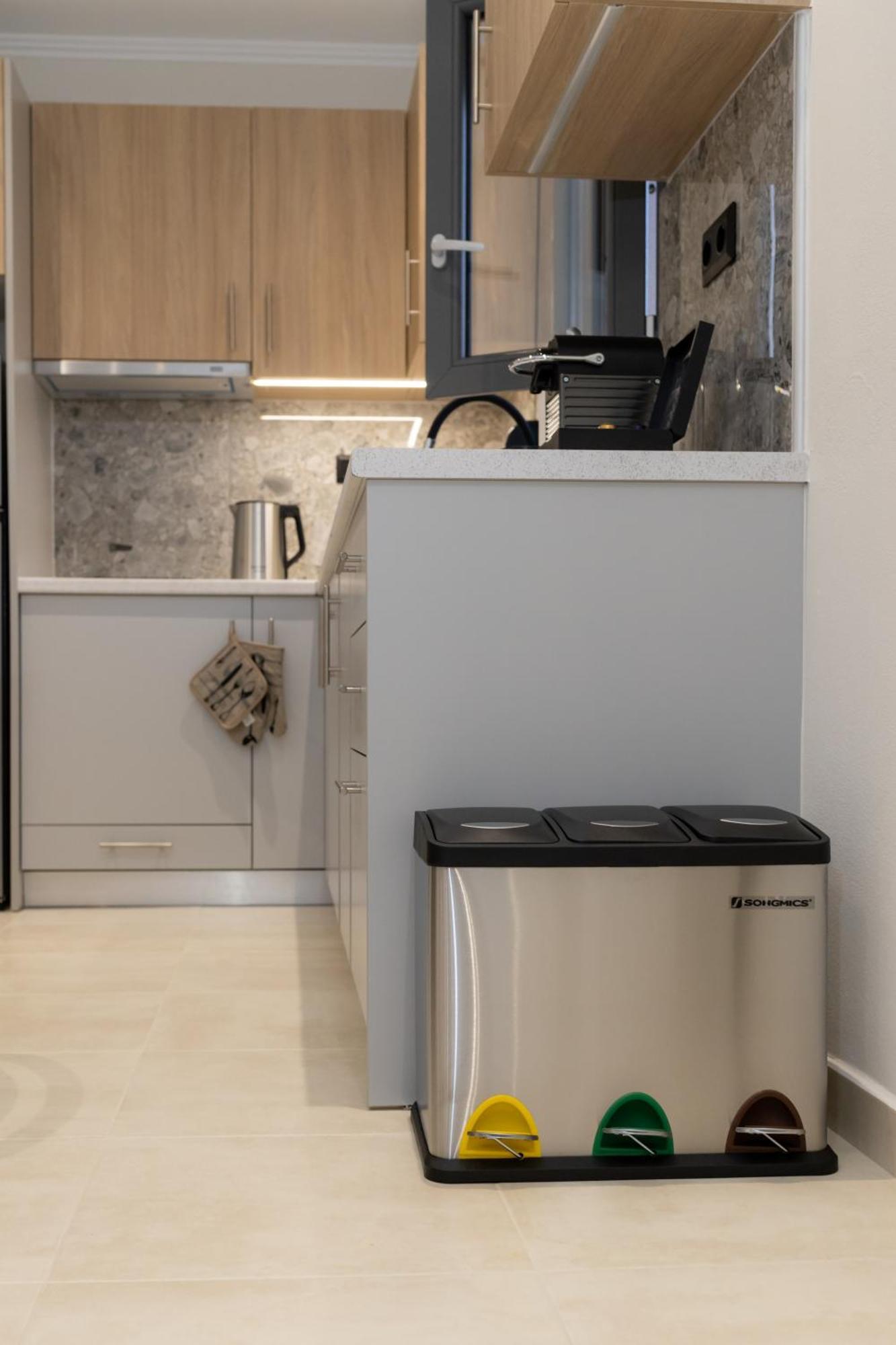 Rafkon Luxury - Apartment Myrina