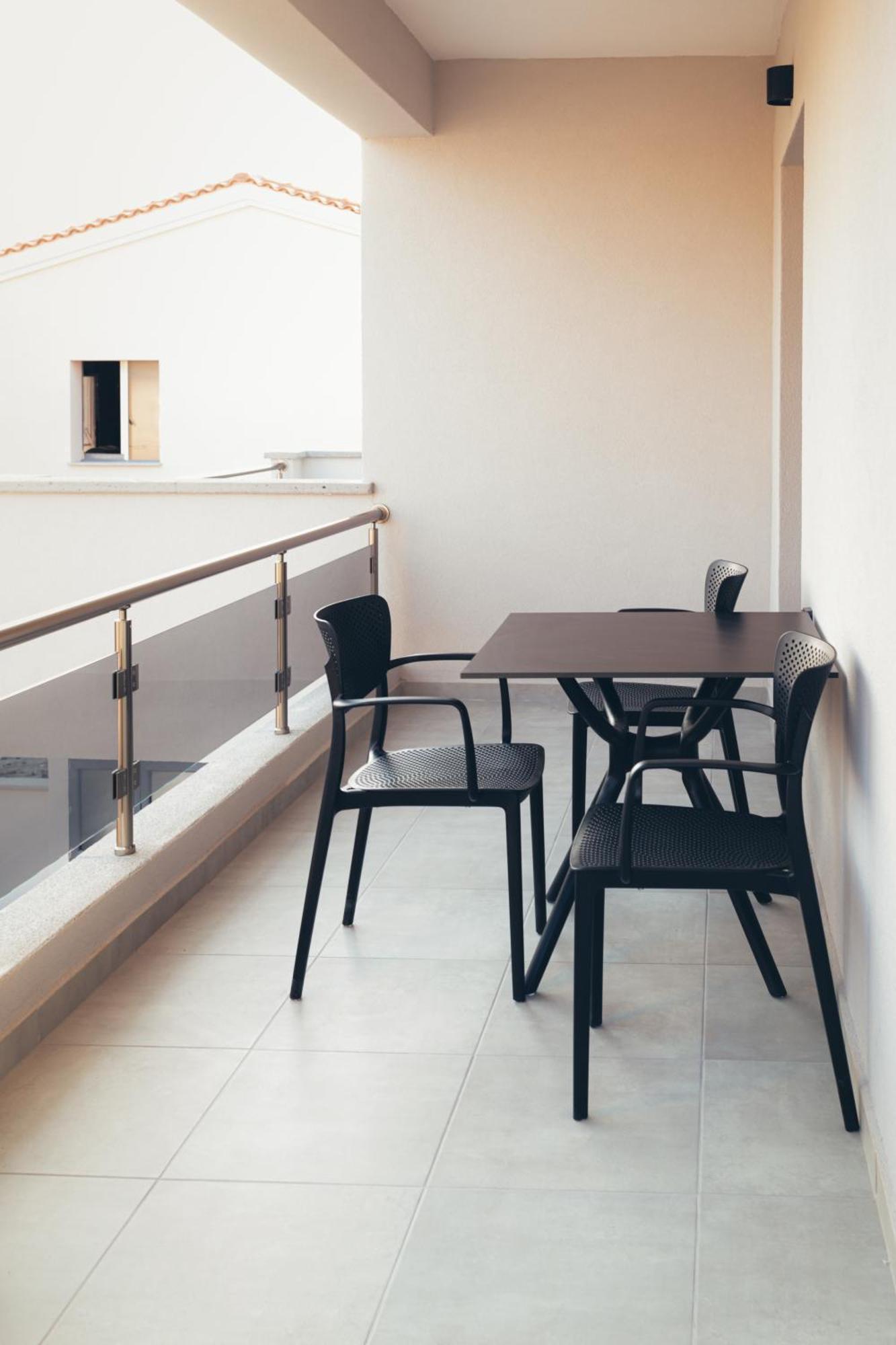 Rafkon Luxury -